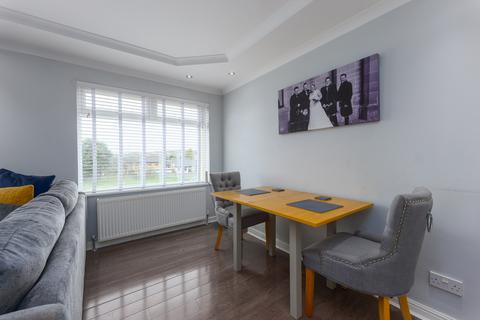 15 Asher Road, Chapelhall, ML6 8TA