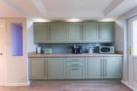15 Asher Road, Chapelhall, ML6 8TA