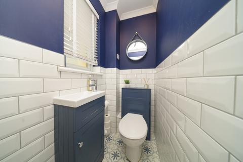 15 Asher Road, Chapelhall, ML6 8TA