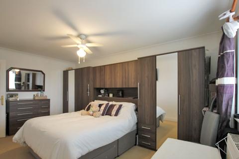 2 bedroom coach house for sale, Dymchurch Road, New Romney TN28