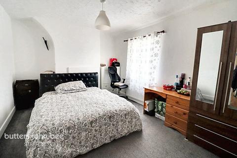 3 bedroom terraced house for sale, Sandon Road, Stafford