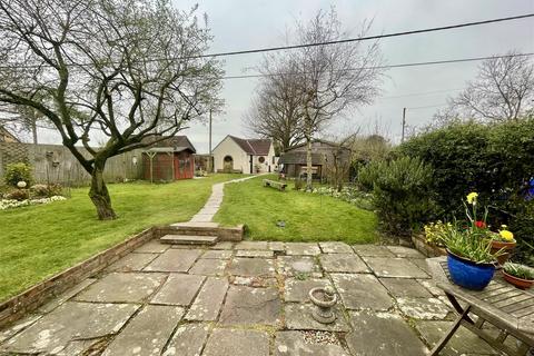 451 Bowerhill Lane, Bowerhill, Melksham, SN12 6RA