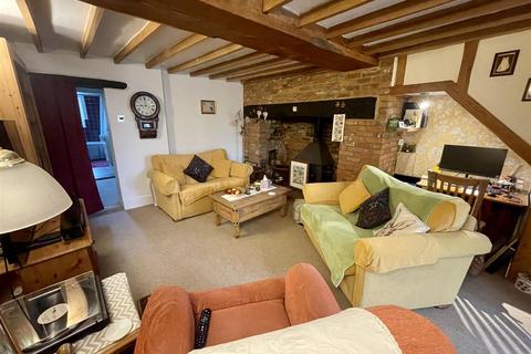 451 Bowerhill Lane, Bowerhill, Melksham, SN12 6RA