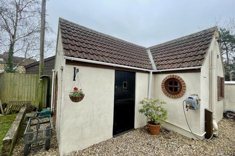 451 Bowerhill Lane, Bowerhill, Melksham, SN12 6RA