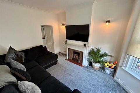 88 Eastbrook Road, Waltham Abbey, EN9 3AL