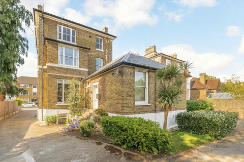1 bedroom flat for sale, Catherine Road, Surbiton KT6