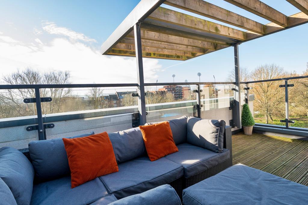 Roof Terrace