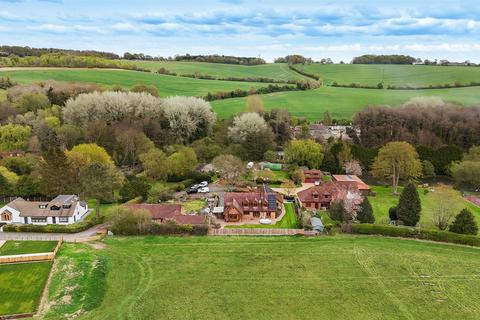 5 bedroom detached house for sale, Potten End Hill, Water End
