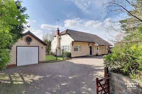 4 bedroom detached bungalow for sale, Brereton Hill, Rugeley WS15