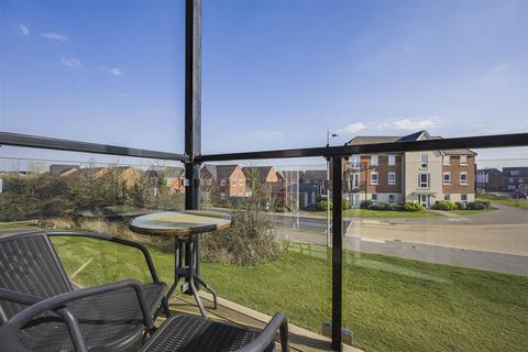 69 Bolton Drive, Shinfield, Reading, RG2 9RD