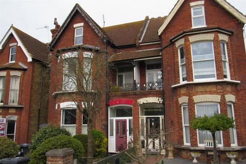 1 bedroom flat for sale, Beltinge Road, Herne Bay