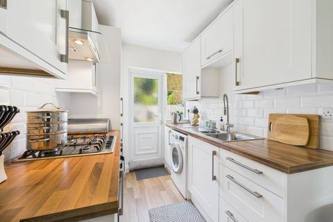 24 Brooklands Road, Nottingham, NG3 7AL