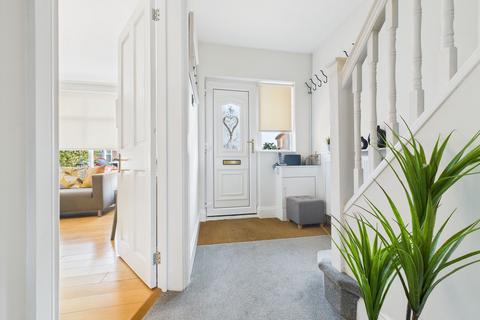 24 Brooklands Road, Nottingham, NG3 7AL