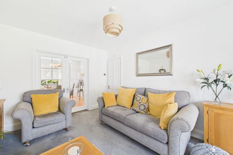 24 Brooklands Road, Nottingham, NG3 7AL