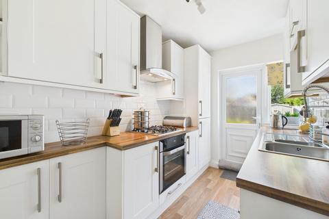 24 Brooklands Road, Nottingham, NG3 7AL