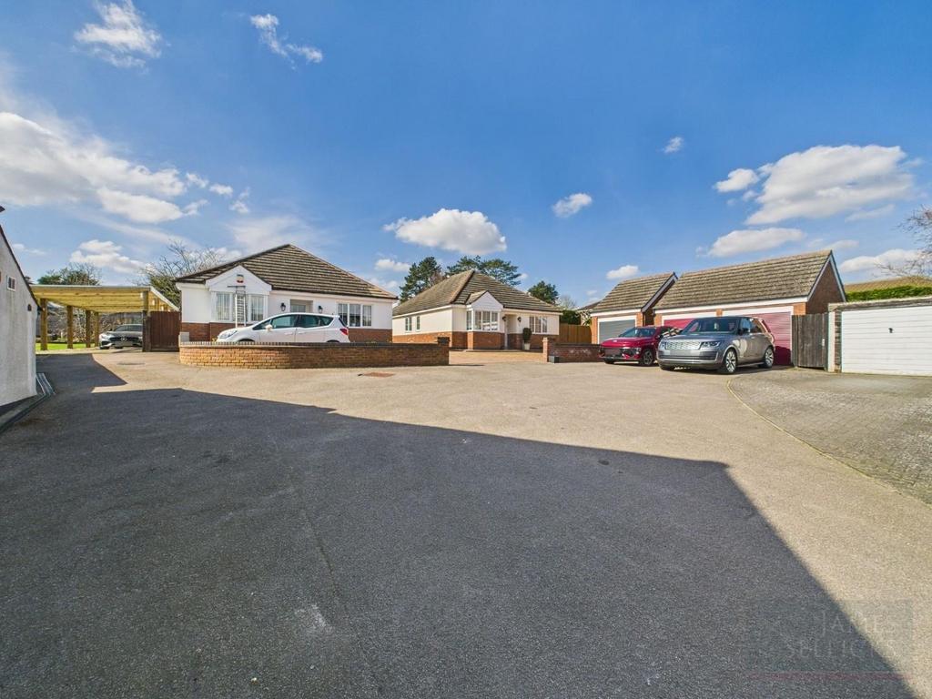 Double Garage