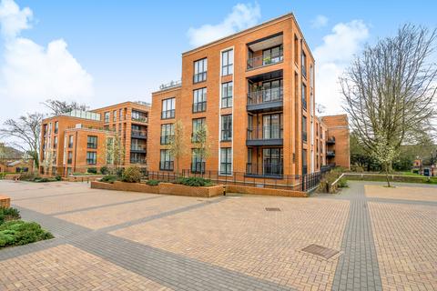 2 bedroom flat for sale, Fellowes Rise, Winchester, Hampshire, SO22