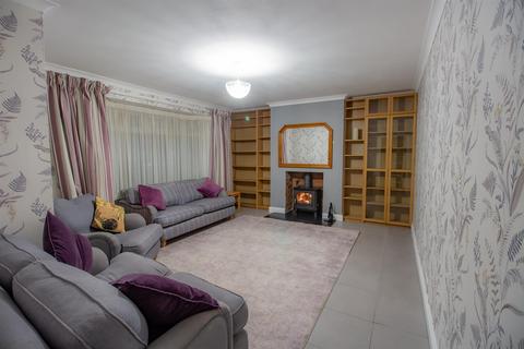5 bedroom detached house for sale, Guyzance Avenue, Regent Farm, Gosforth