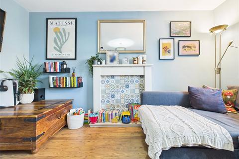 3 bedroom end of terrace house for sale, The Wickets, Bristol BS15