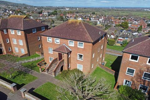 2 bedroom flat for sale, Carew Road, Eastbourne, BN21 2JL