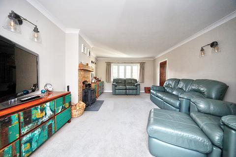 199 Icknield Way, Letchworth Garden City, SG6 4TT