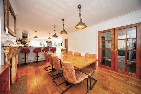 199 Icknield Way, Letchworth Garden City, SG6 4TT