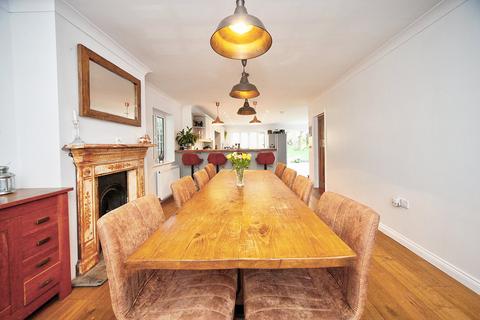 199 Icknield Way, Letchworth Garden City, SG6 4TT