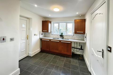 14 Summerbridge Drive, Bradford, BD10 0ER