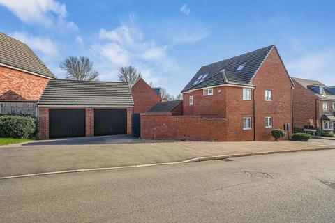 5 bedroom detached house for sale, Peter Fursman Drive, Northampton NN6