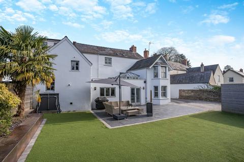 Priory Street, Usk