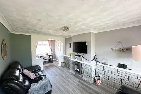 74 Castle Drive, Neath, SA11 3YE