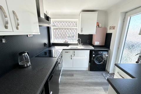 74 Castle Drive, Neath, SA11 3YE