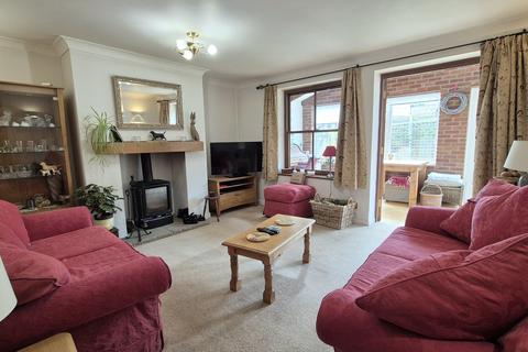 4 bedroom detached house for sale, Mansions Close, Bishops Itchington, CV47