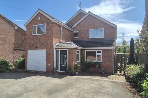 4 bedroom detached house for sale, Mansions Close, Bishops Itchington, CV47