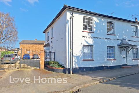 Flat 2, 10 Bedford Road, Barton-le-clay, Bedford, MK45 4JU