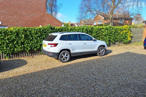 Flat 2, 10 Bedford Road, Barton-le-clay, Bedford, MK45 4JU