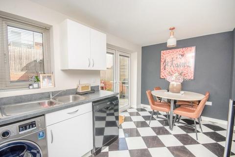 10 Apple Grove, Emersons Green, Bristol, BS16 7LA