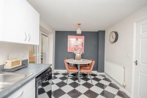10 Apple Grove, Emersons Green, Bristol, BS16 7LA
