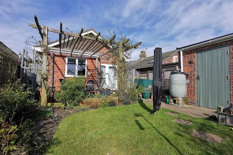 9 Mill Close, Pulham Market, Diss, IP21 4TQ