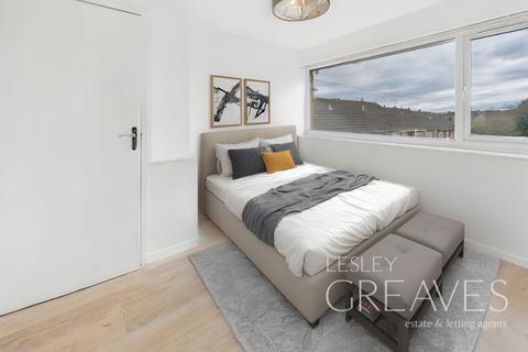 3 bedroom terraced house for sale, Third Avenue, Gedling, Nottingham