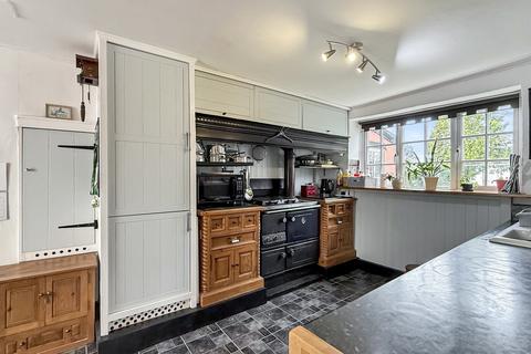 5 bedroom cottage for sale, Clivey, Dilton Marsh