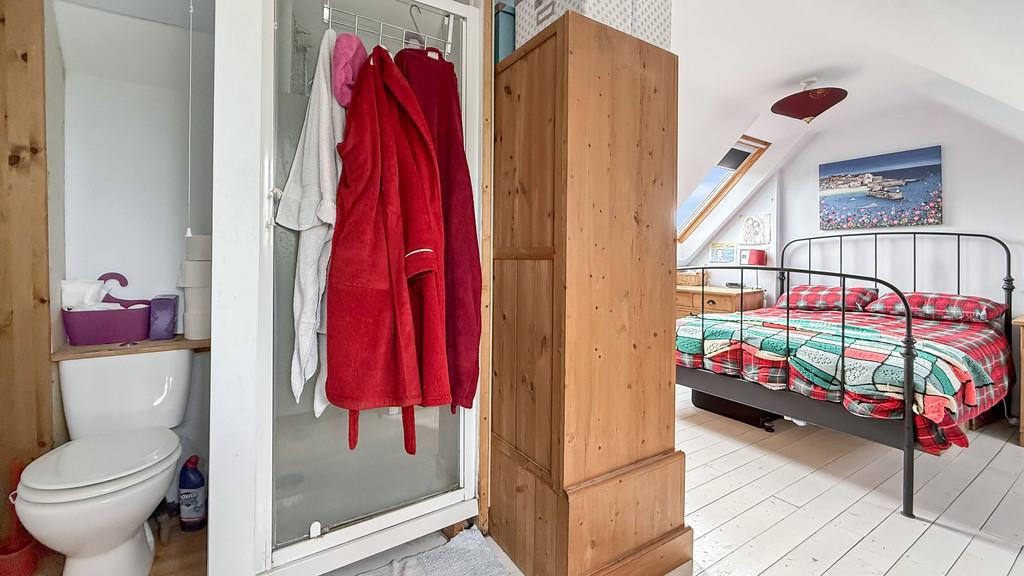 Bedroom/ensuite