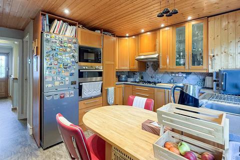 10 Castle View, Westbury, BA13 3HR