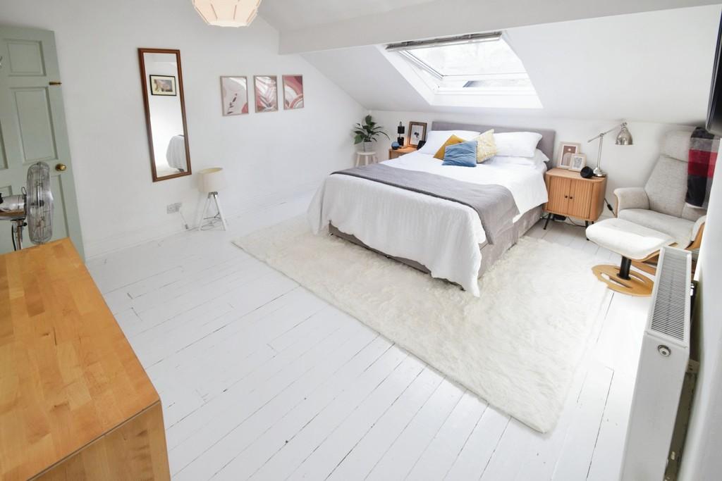 E43431c5-Bedroom