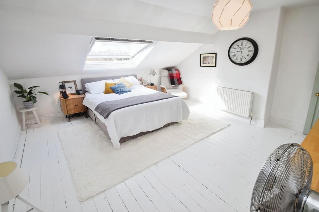 D01feaf2-Bedroom 201