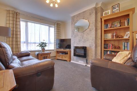 3 bedroom semi-detached house for sale, Birch Avenue, Chatteris