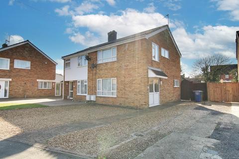 3 bedroom semi-detached house for sale, Birch Avenue, Chatteris