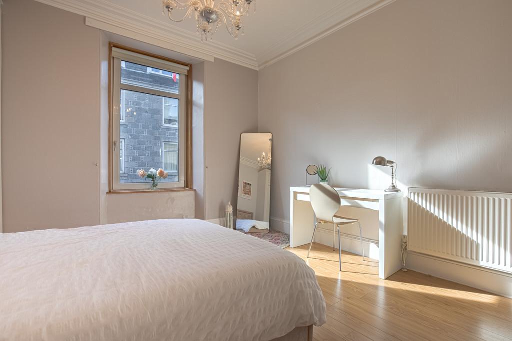 Bedroom2
