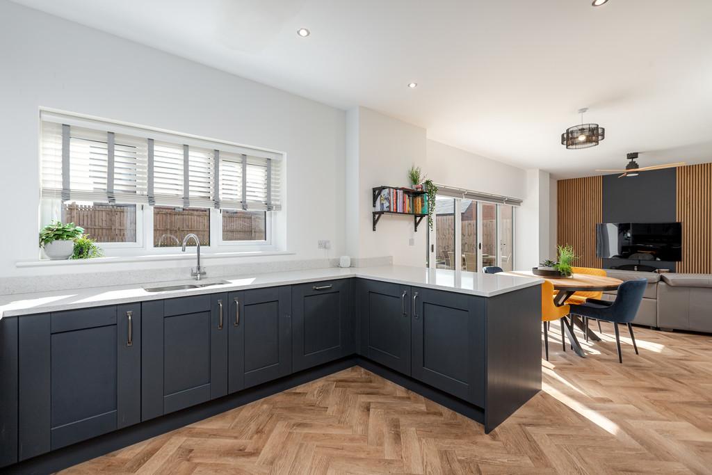 Kitchen 2 roe way