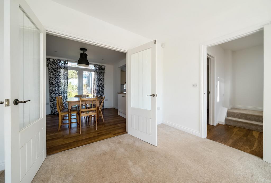 Sitting Room/Dining